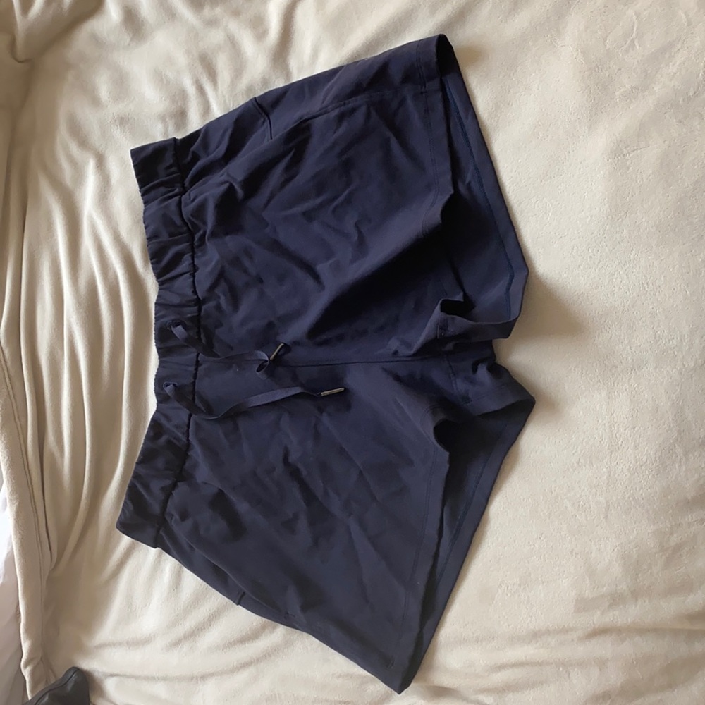 LuluLemon navy running short